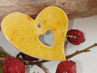 Herz Geschenk-Anhänger in rot