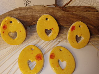 5 gelbe Keramik-Eier